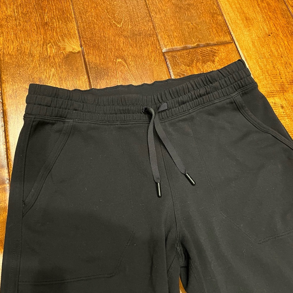 Iviva by Lululemon girls joggers - Picture 2 of 4